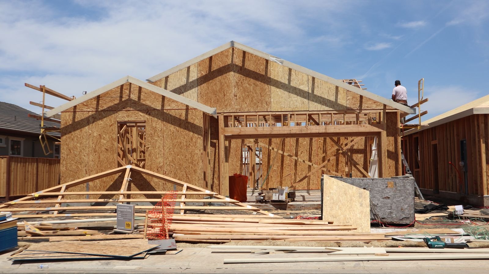 Roof trusses and rafters framed over a new garage